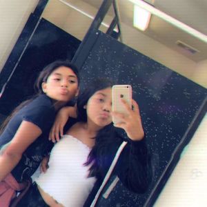 Meet your Posher, Pamela